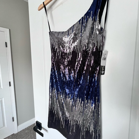 Sequin one shoulder, mini dress evening cocktail - Picture 5 of 5